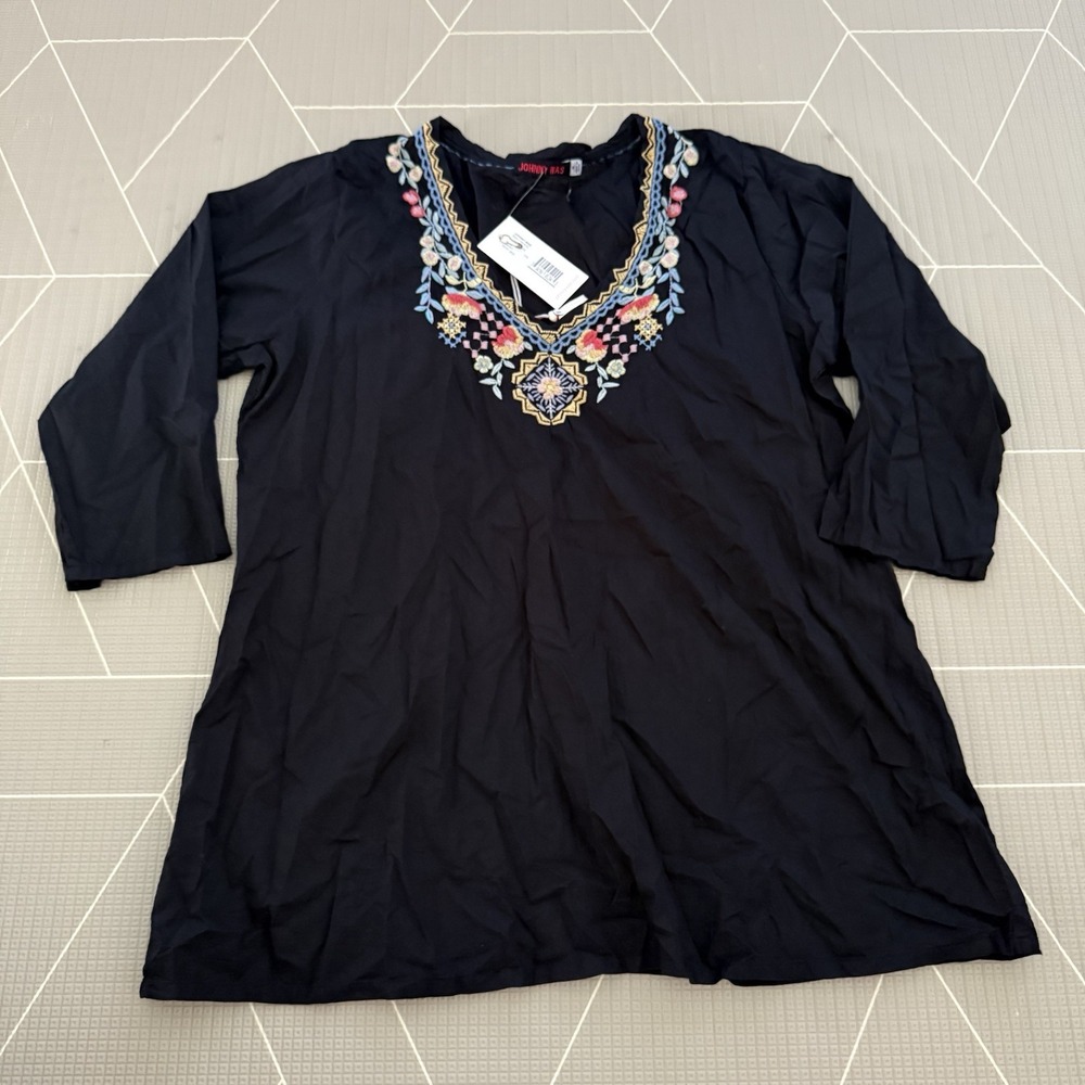 NEW Johnny Was Ryleigh Blouse Size M Black $225 Cotton‎ Embroidered Boho Artsy